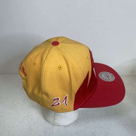 Atlanta Hawks Sharktooth Hat - Picture 2 of 7